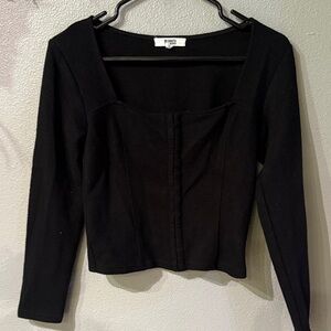 BB Dakota Steve Madden. Hook and Eye top. Size medium. Super cute cropped look.